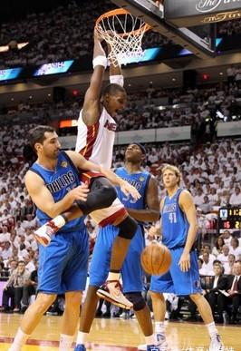 nba球星波什_熱火三巨頭_波什職業生涯