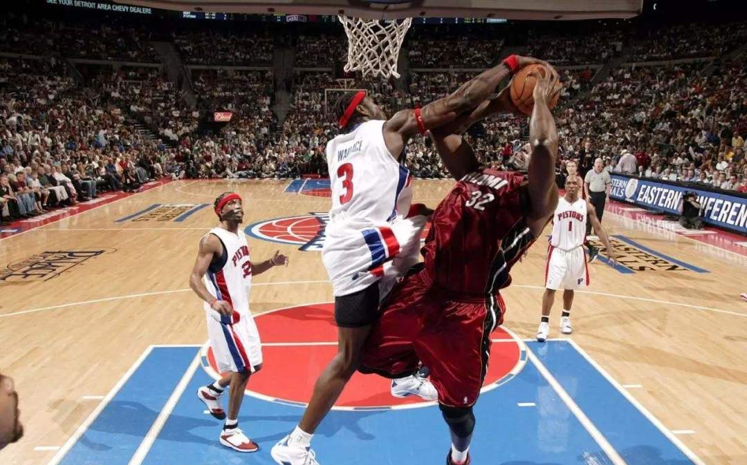 nba常规赛盖帽_NBA历史蓋帽王列表_NBA赛季蓋帽王统计