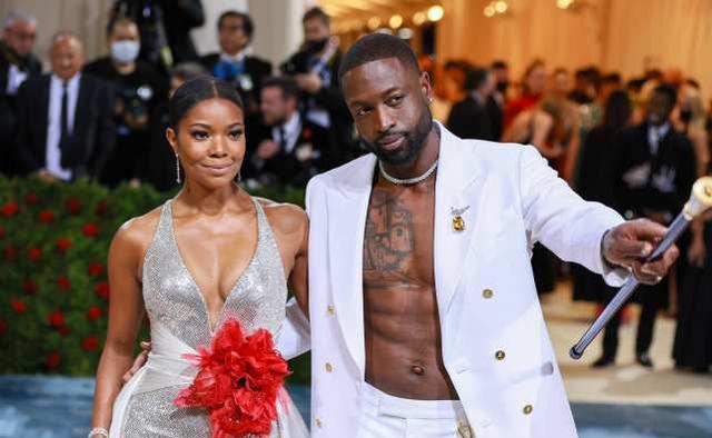 NBA球星妻子颜值排行_nba美女老婆_NBA球星最美妻子排名