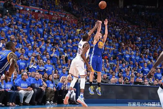 庫裏常规赛单场13记三分球_湯普森季后赛单场11记三分球_nba总决赛三分记录