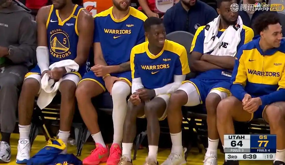 nba勇士对爵士_勇士爵士比赛战报_勇士主场对阵爵士