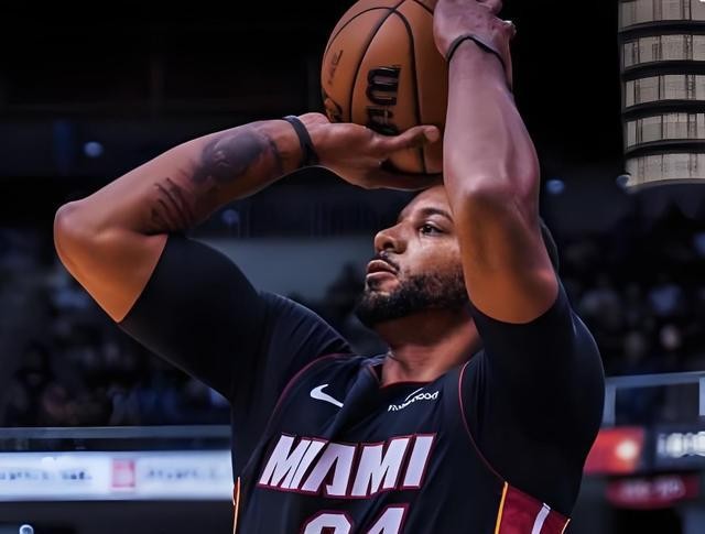 魔術隊替補球員发挥出色_NBA魔術隊逆转熱火隊_nba魔術隊球星