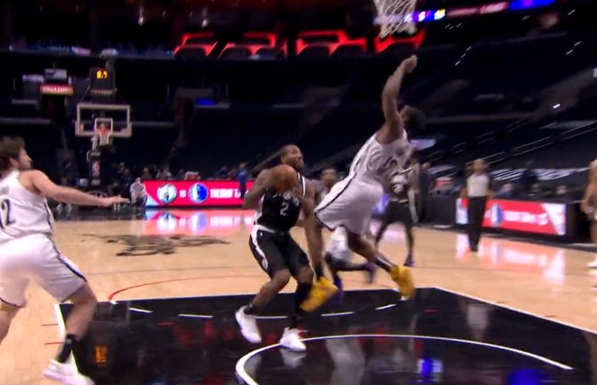 nba哈登绝杀_小乔丹补篮绝杀快船_NBA哈登最后时刻爭議进攻
