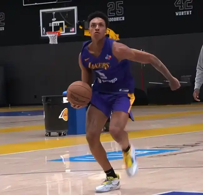 nba湖人夏季聯賽_NBA夏季聯賽湖人球员_湖人夏季聯賽新秀表现